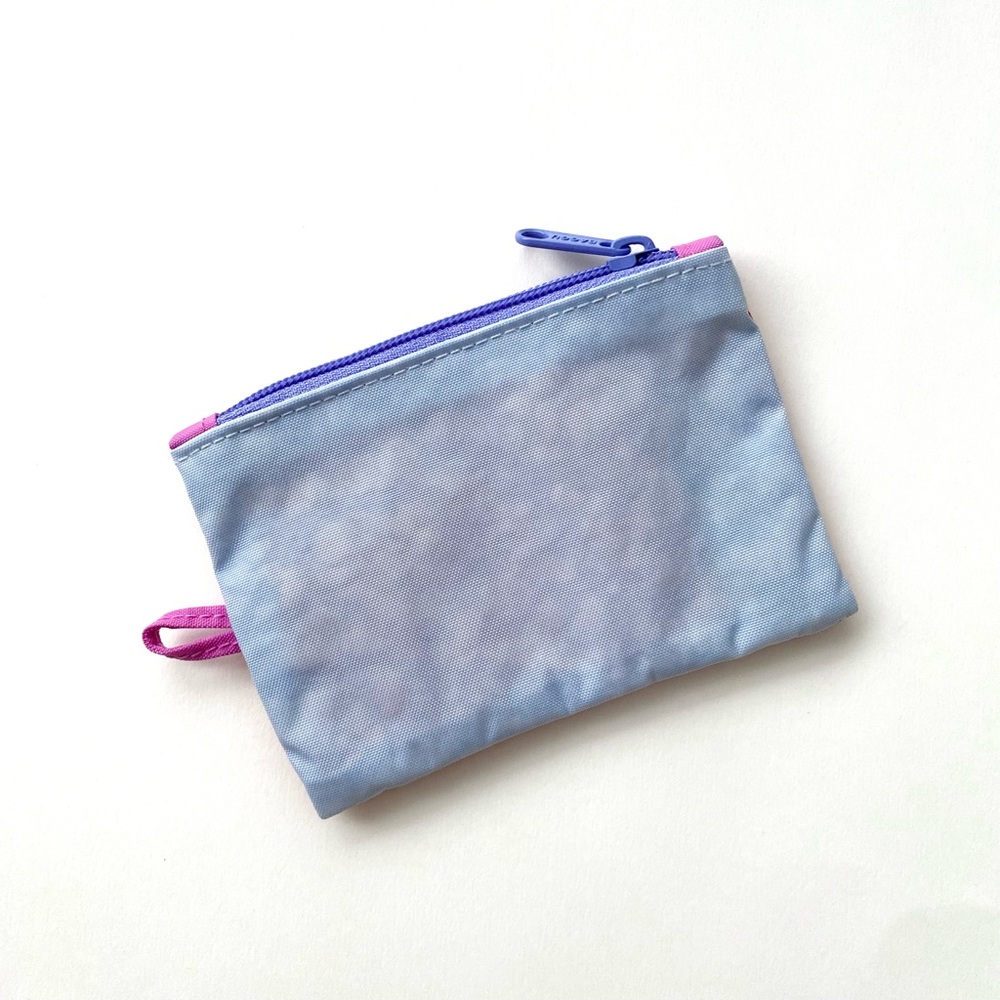 BAGGU • Small Flat Pouch from the Vacation Colorblock Set